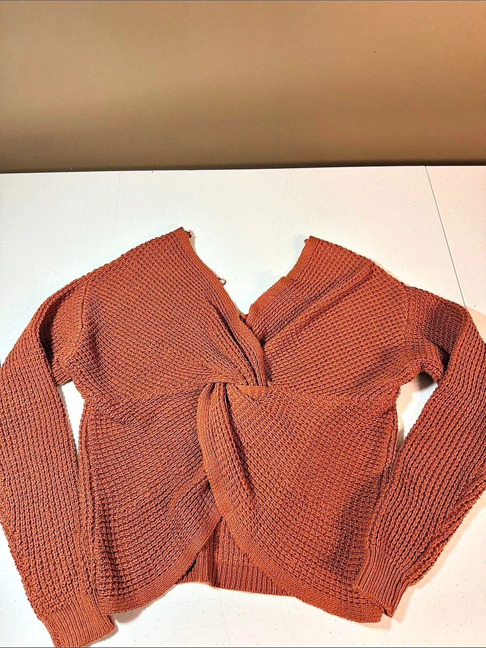 roon & madison V-Neck Knit Sweater in Umber Size Small